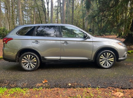 2020 Mitsubishi Outlander AWD